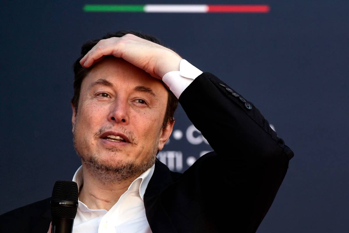 Youtuber umilia Elon Musk